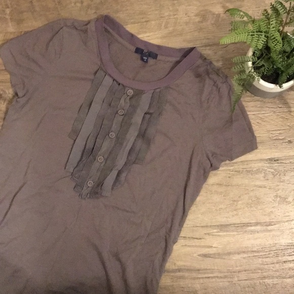 GAP Tops - DONATED Adorable Gap Gray Ruffle Button Shirt